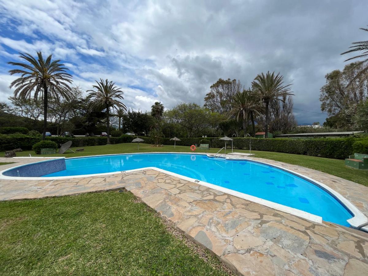 Apartments Bahia Dorada Estepona Exterior photo